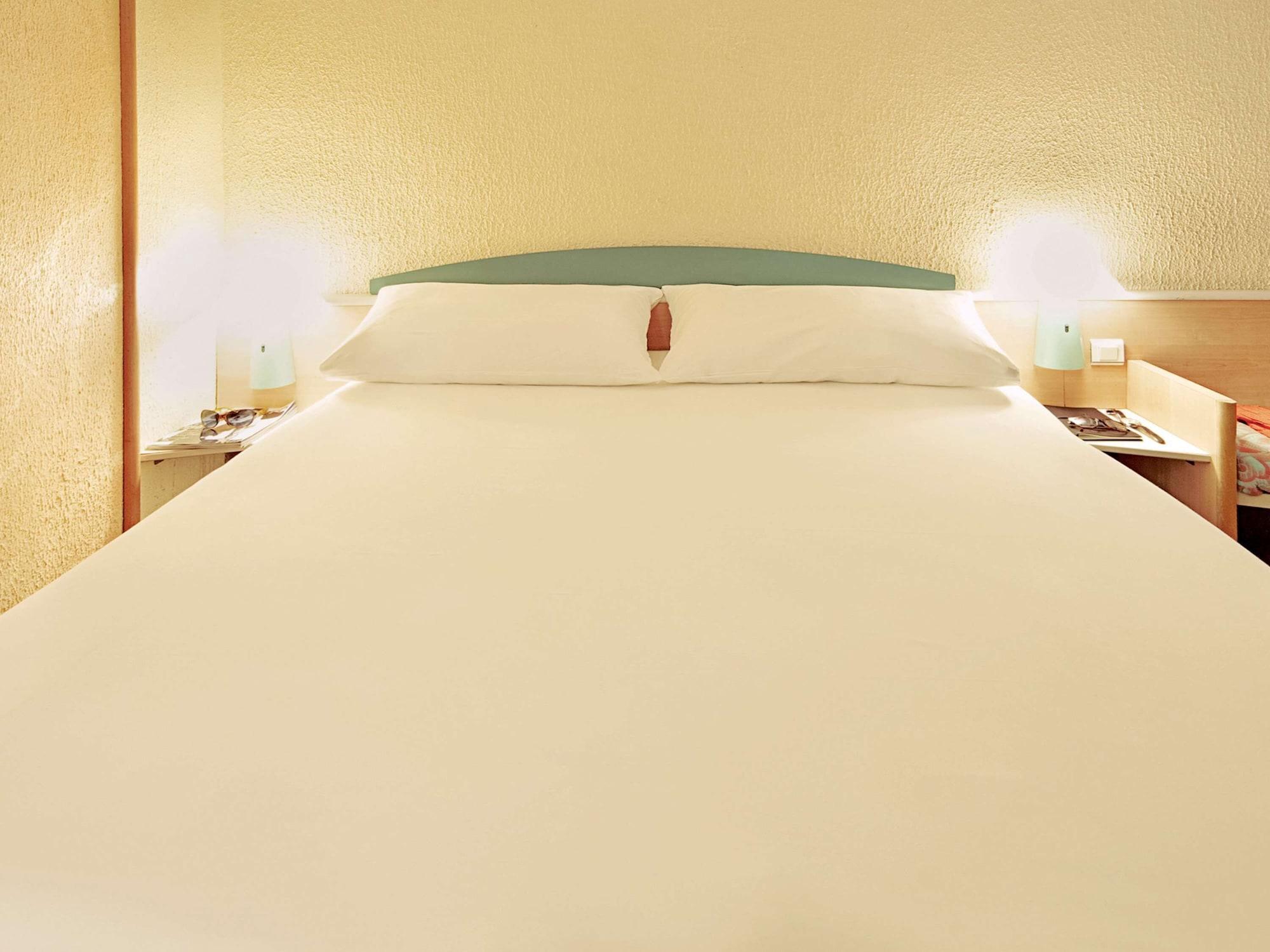 Ibis Lyon Est Bron Otel Dış mekan fotoğraf