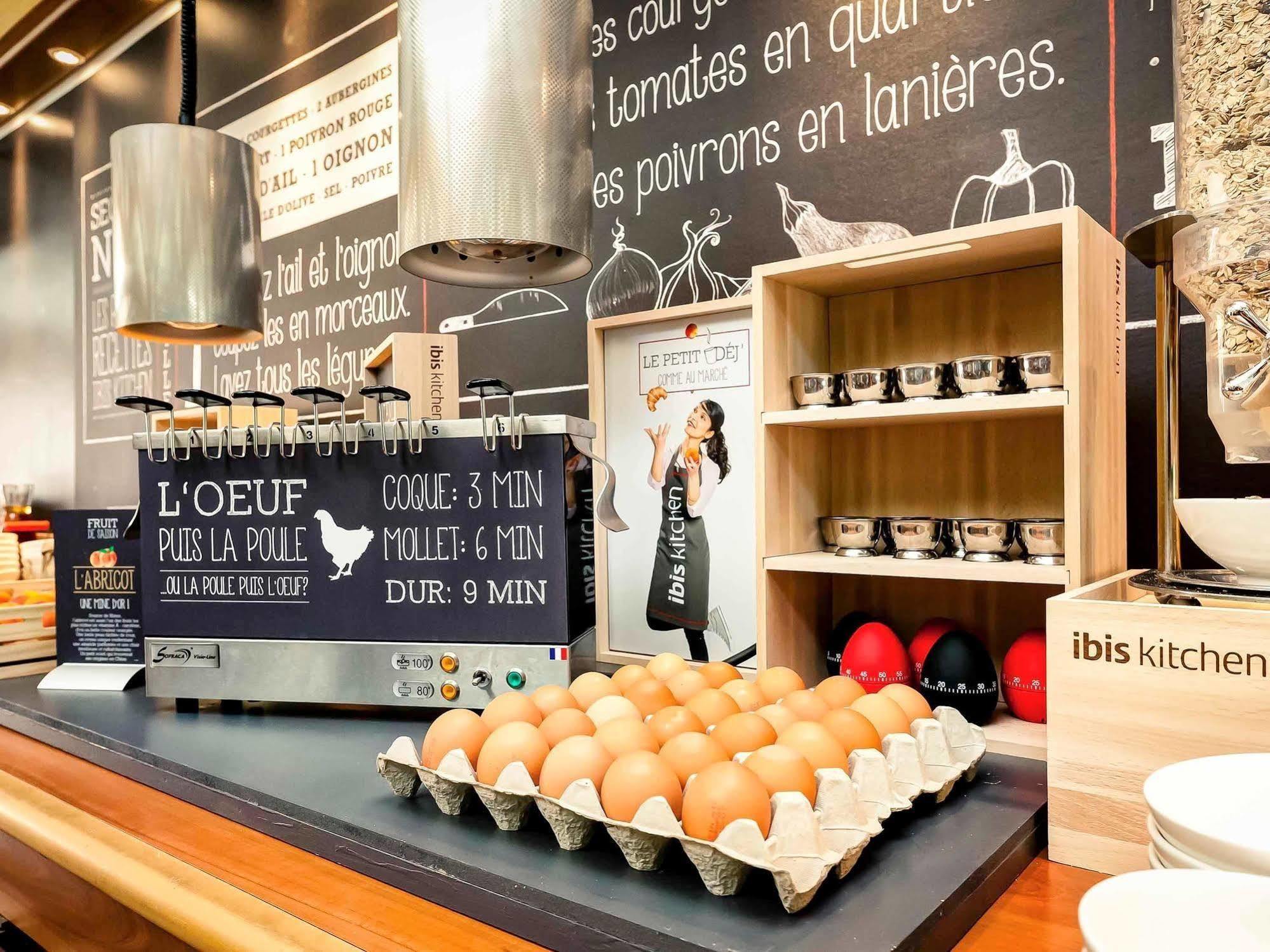 Ibis Lyon Est Bron Otel Dış mekan fotoğraf