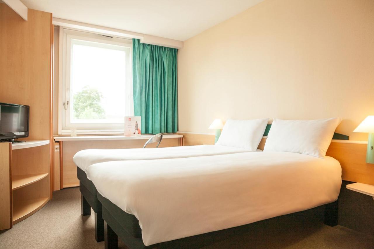 Ibis Lyon Est Bron Otel Dış mekan fotoğraf