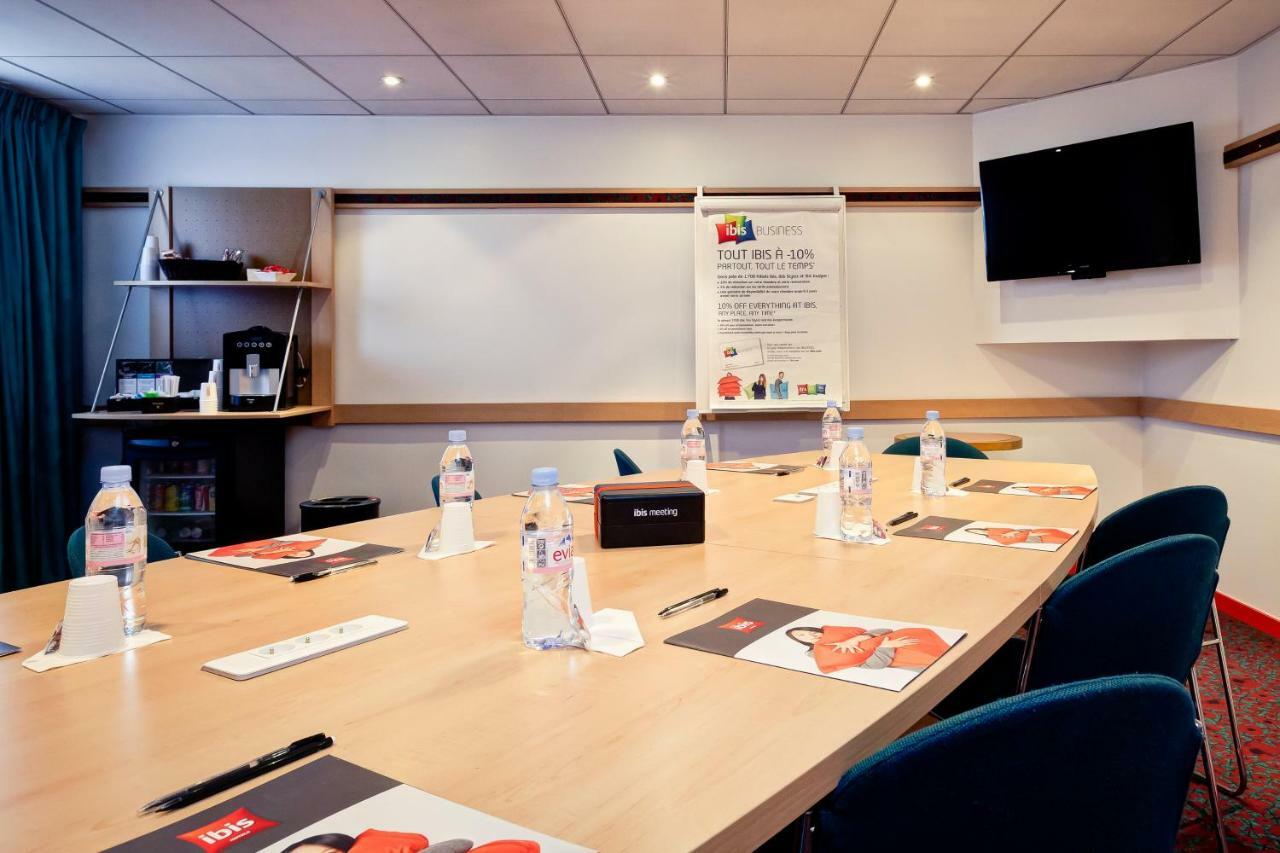 Ibis Lyon Est Bron Otel Dış mekan fotoğraf