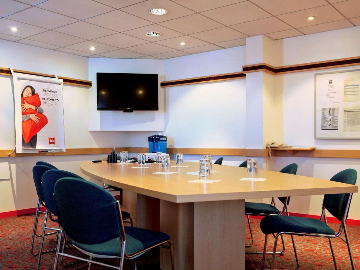 Ibis Lyon Est Bron Otel Dış mekan fotoğraf